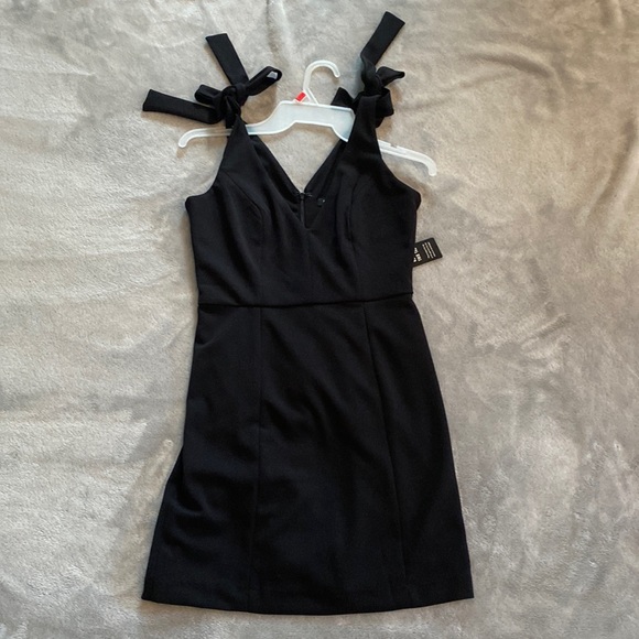 Express black cocktail dress xs - Picture 1 of 2